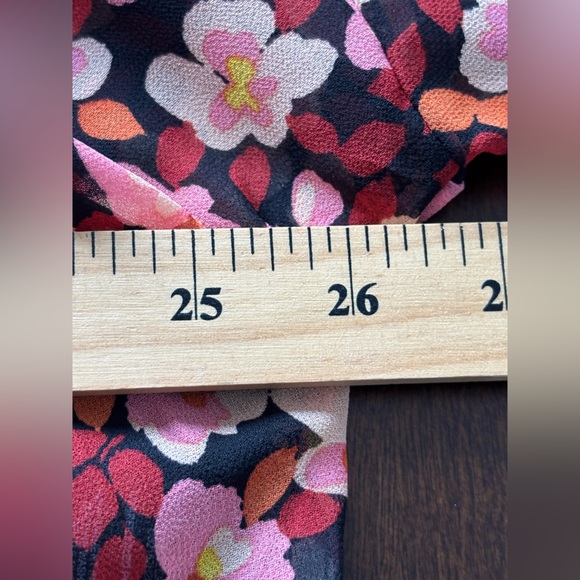 SANCTUARY Strawberry Fields Neck Tie Blouse M Semi-Sheer Floral Flowy Sleeves - Picture 9 of 10